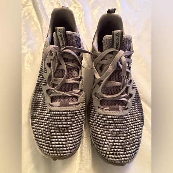 Reebok Charcoal and White Training Shoes - Picture 5 of 12